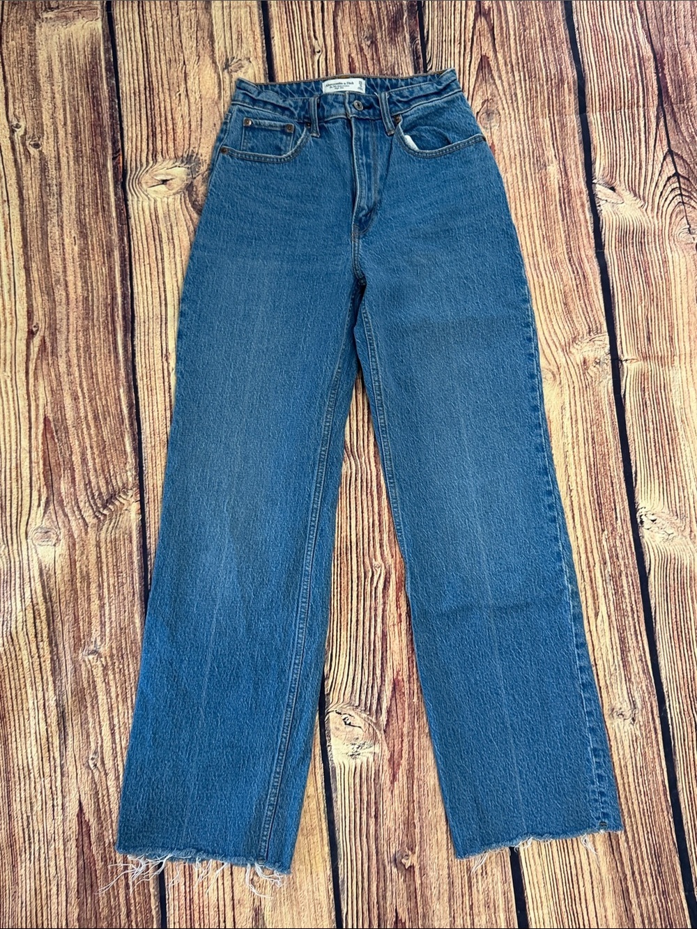 High-Rise 90’s Relaxed Jean Straight Leg Jeans - Blue